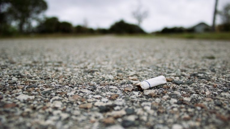 Les sportifs professionnels utilisent des produits sans fumée tels que les sachets de nicotine et le snus